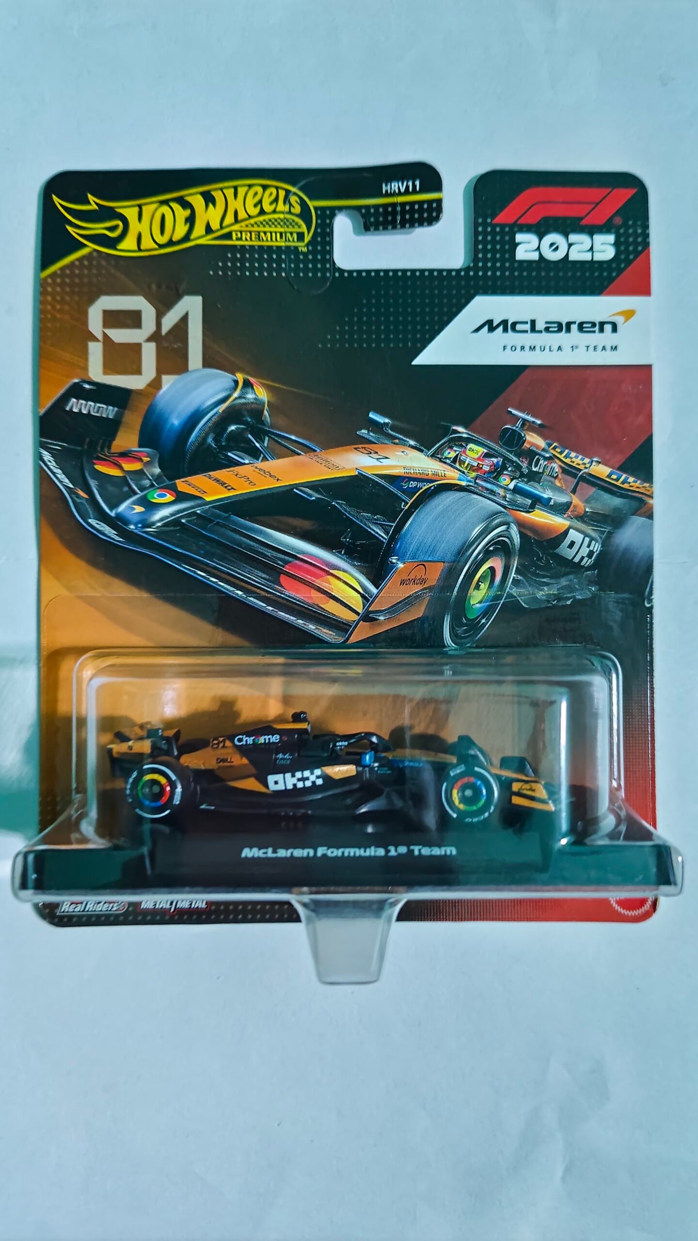 mclaren-formula-1-tram-81